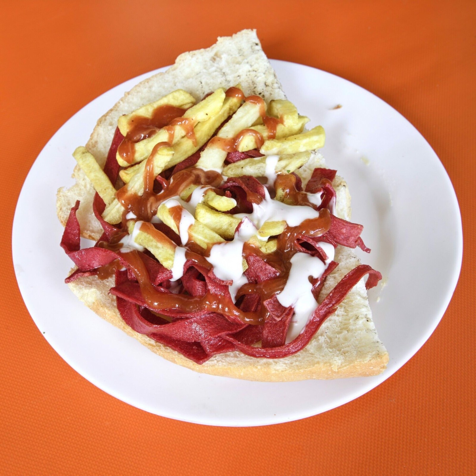 Ekmek Arası Sosis