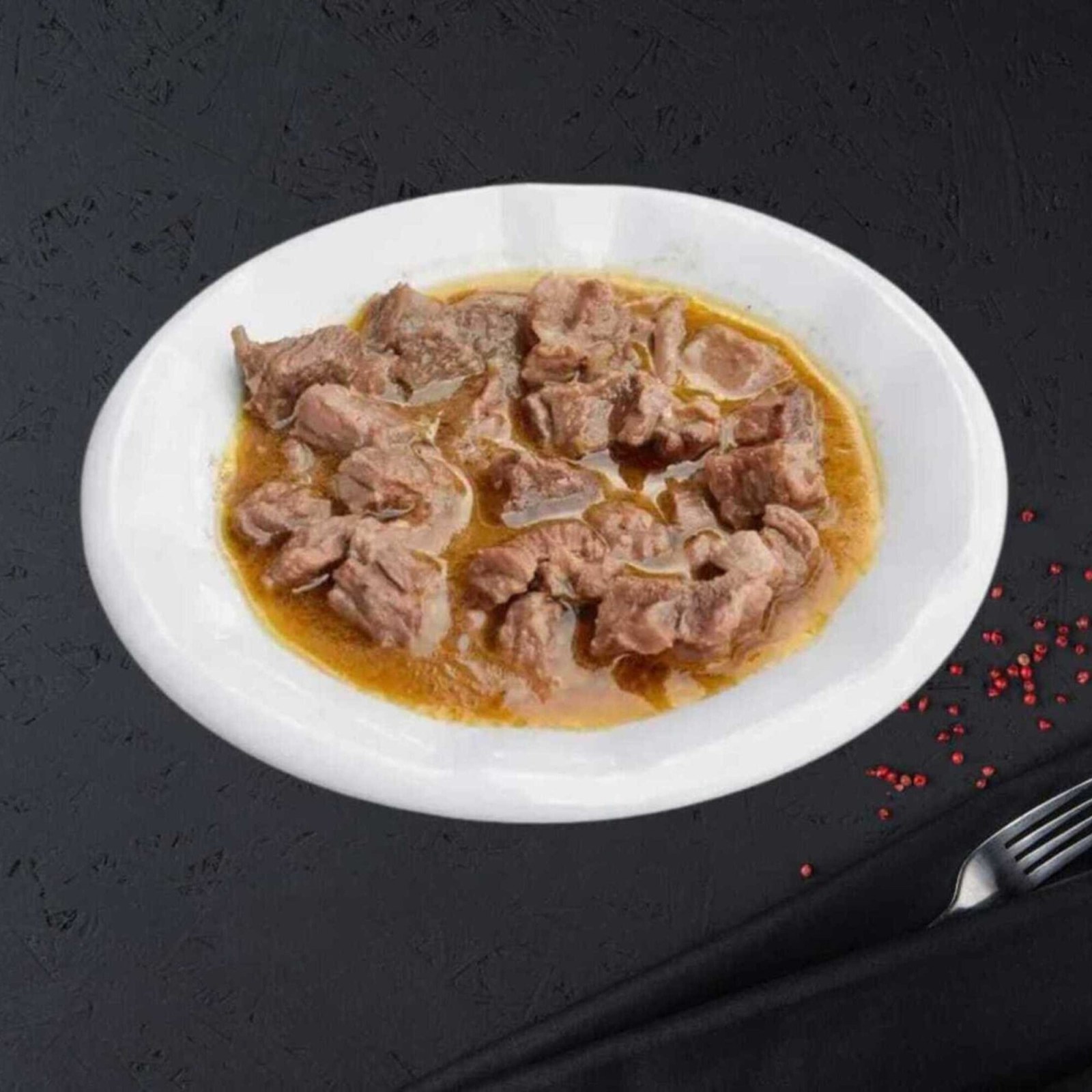 1,5 porsiyon Tereyağlı kavurma ve 1 porsiyon pilav