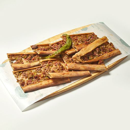 Kuşbaşılı Bıçak Arası Pide