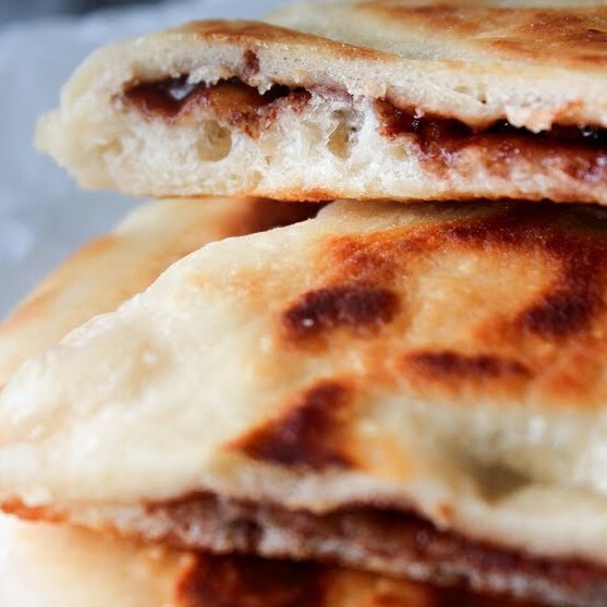 Nutellalı Bazlama Tost