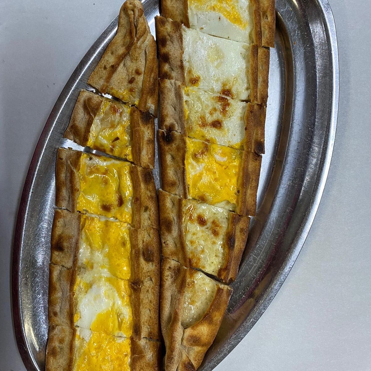 Kaşarlı Yumurtalı Pide (65 cm.)