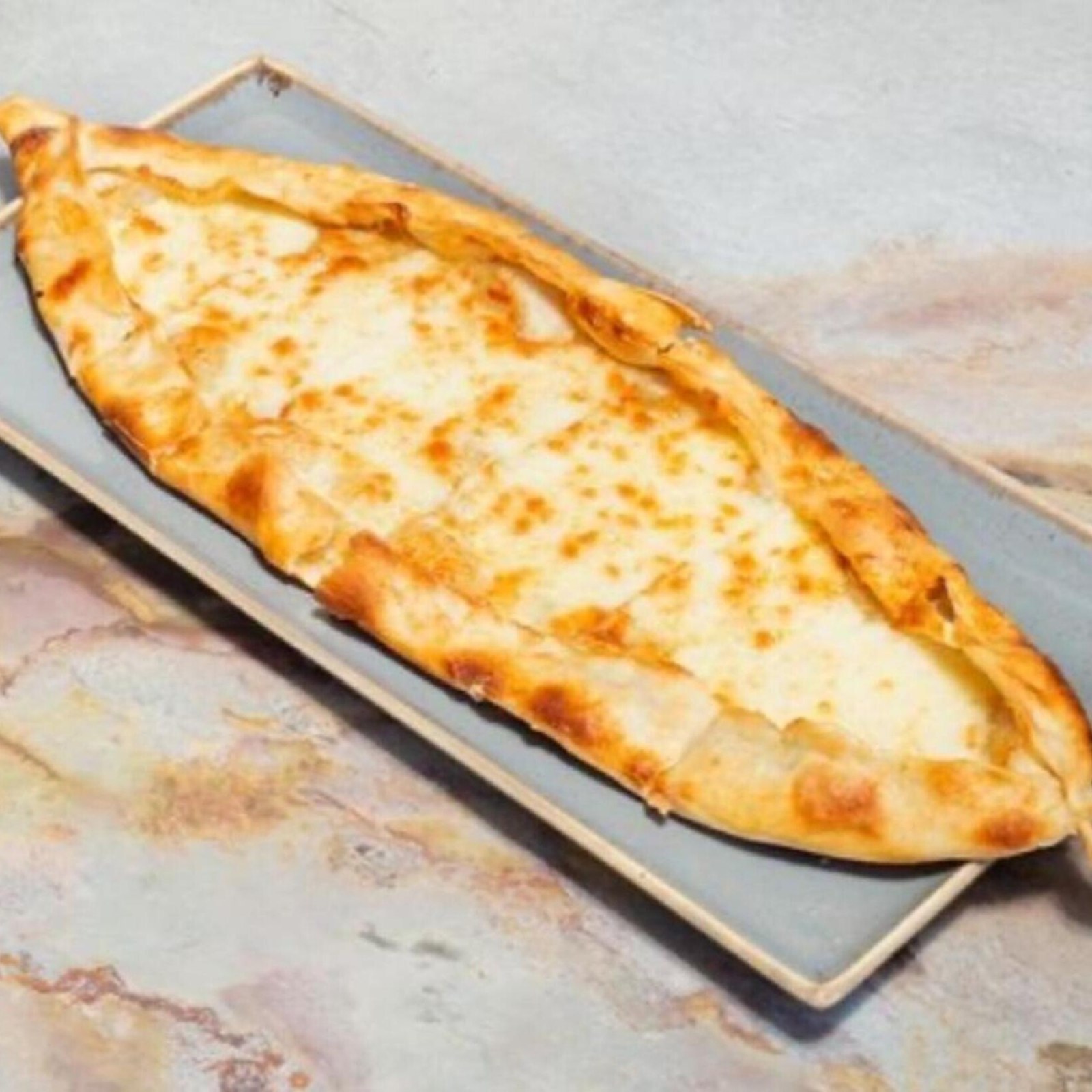 Kaşarlı Pide