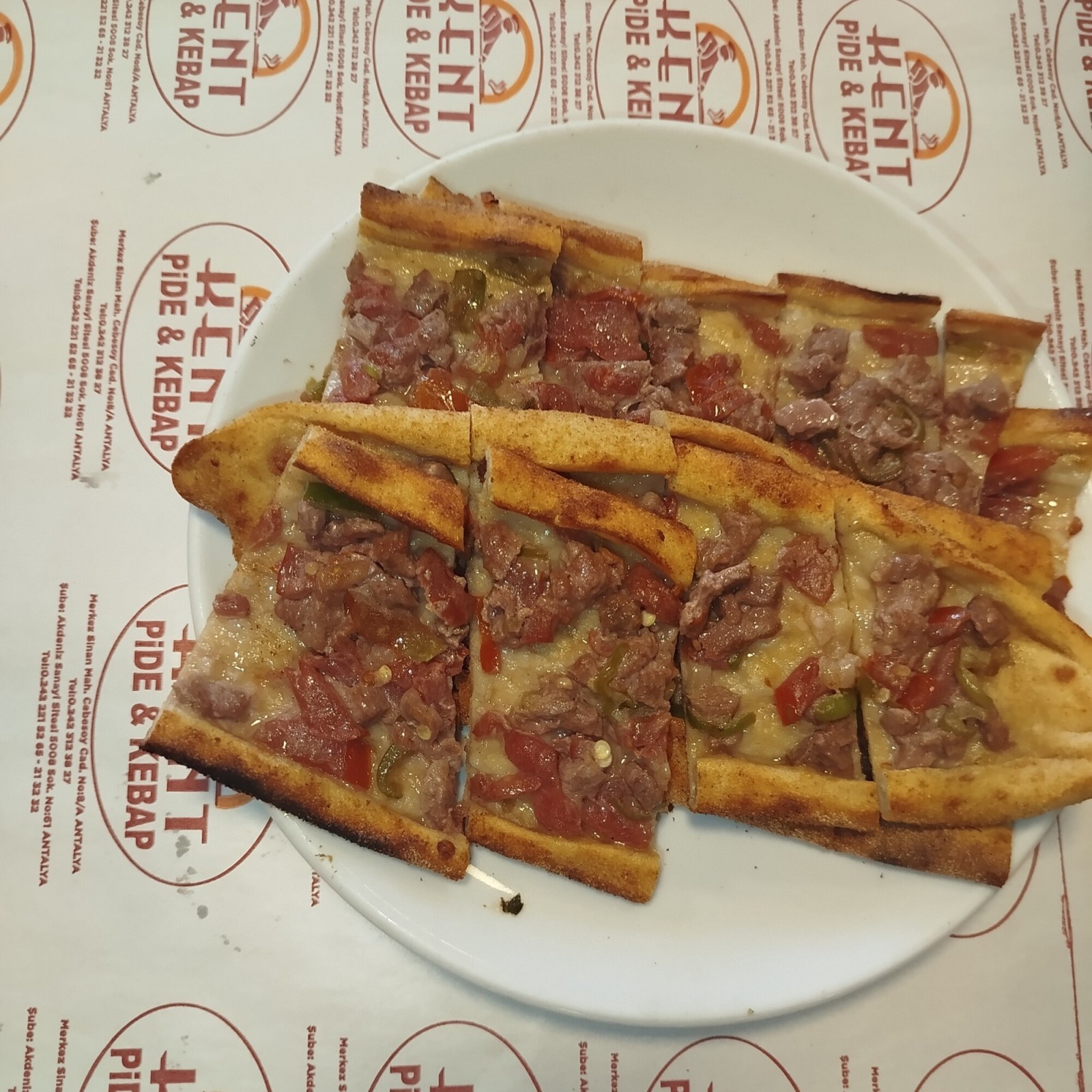 Kuşbaşı Kaşarlı Pide
