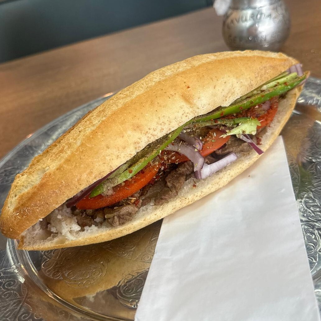 Dana Kavurma (Ekmek Arası)