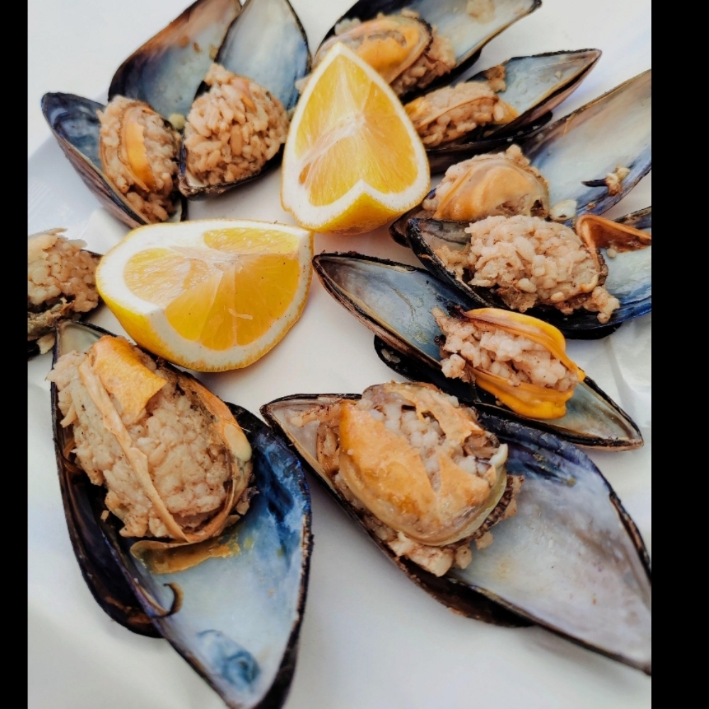 15 adet Midye 1 tüm limon