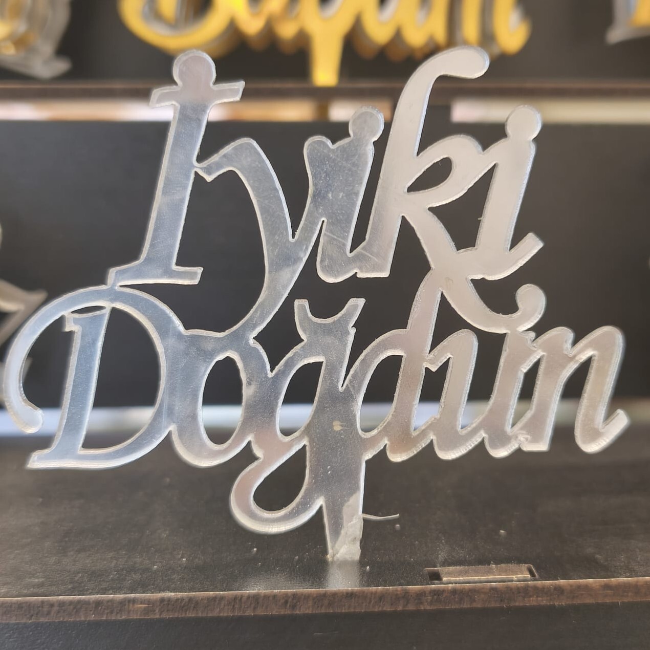PLEKSİ PASTA YAZISI iyiki doğdun