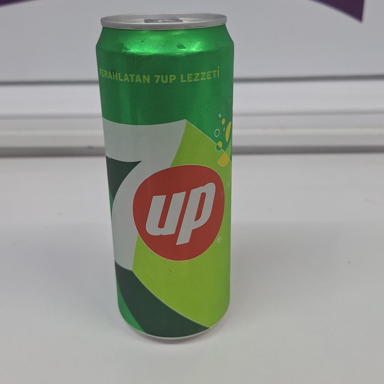 7 Up (Gazoz) 330 ml