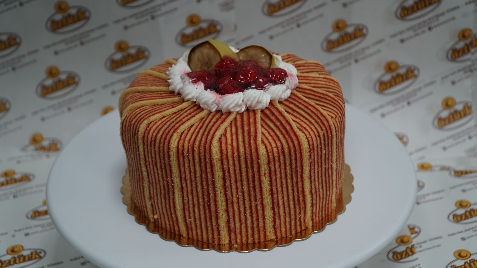 Muzlu Frambuazlı Pasta