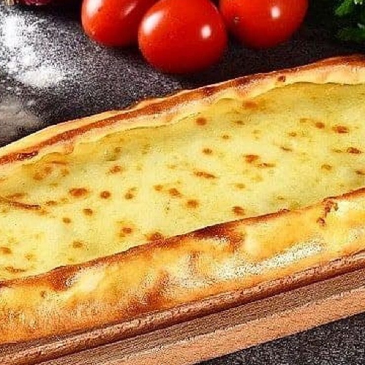 Kaşarlı Pide