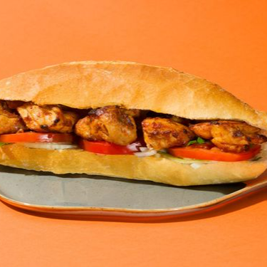 Tam Ekmek Arası Tavuk Ayran