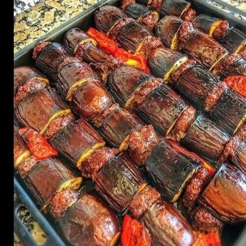 Patlıcanlı Domatesli Kebap