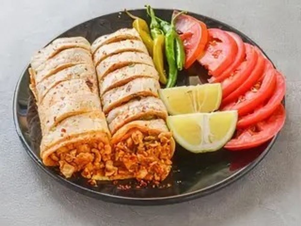 Dilimlenmiş Lavaş Ekmek Tavuk Tantuni