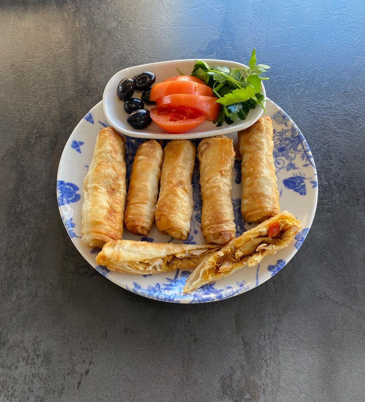 Sebzeli Çin Böreği