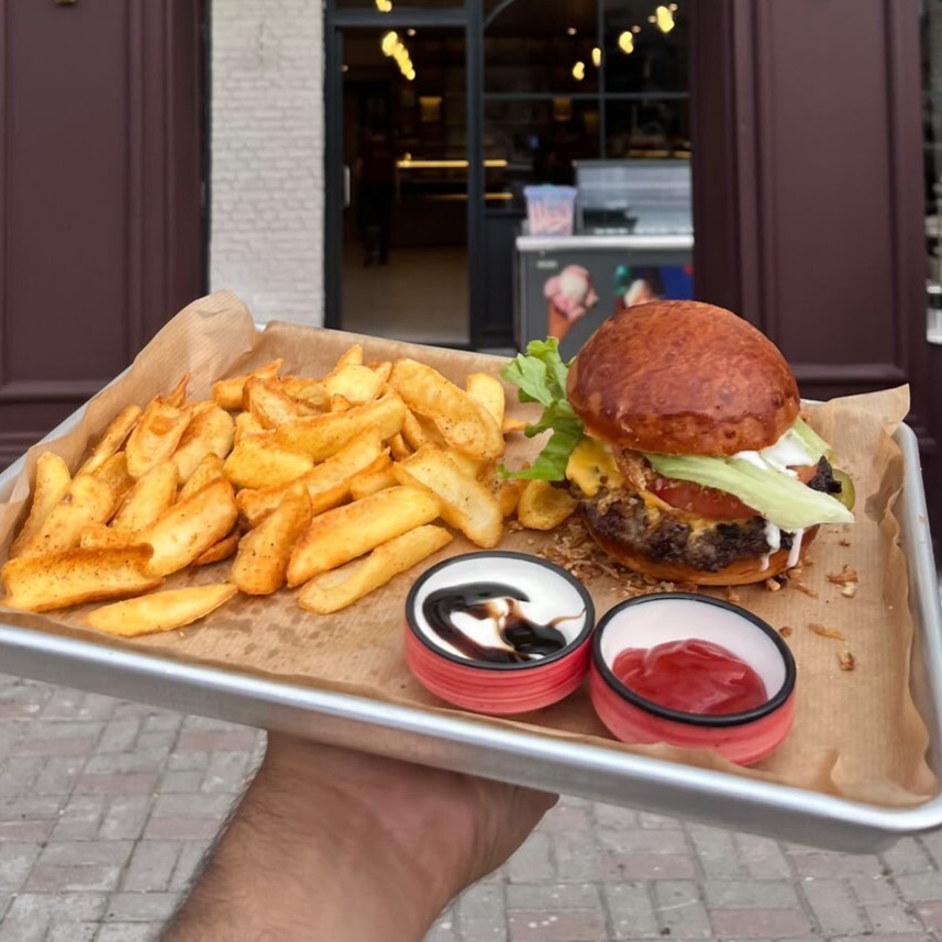 Balkaya Special Burger