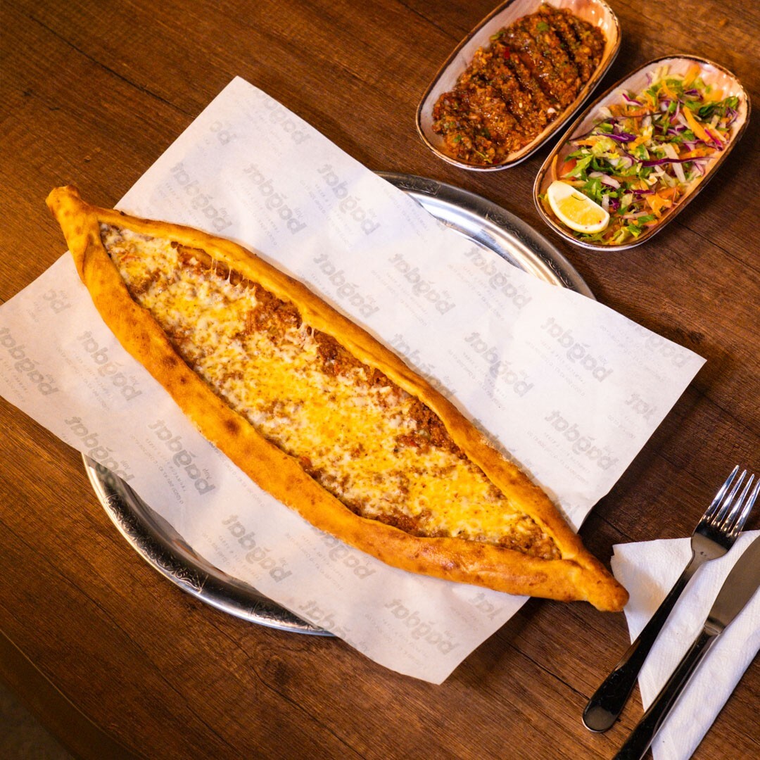 2'li Kıymalı Kaşarlı Pide+Coca Cola 1 LT