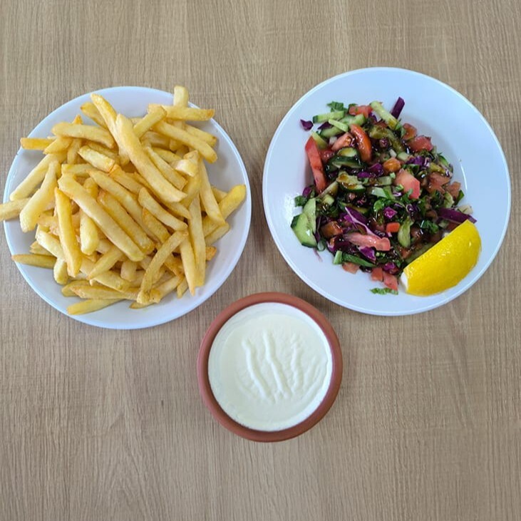 Yoğurt Manda+patates kızarması+salata