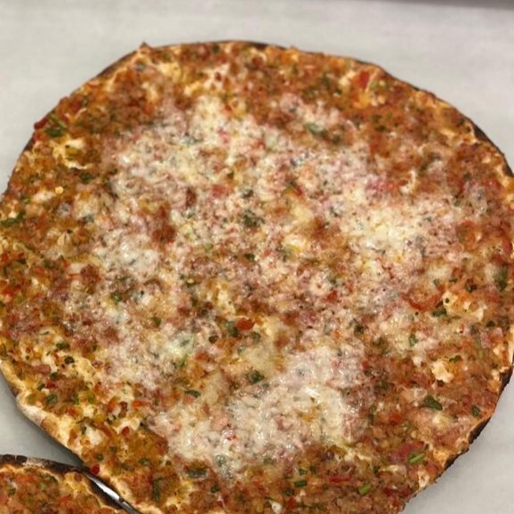 Kaşarlı Lahmacun