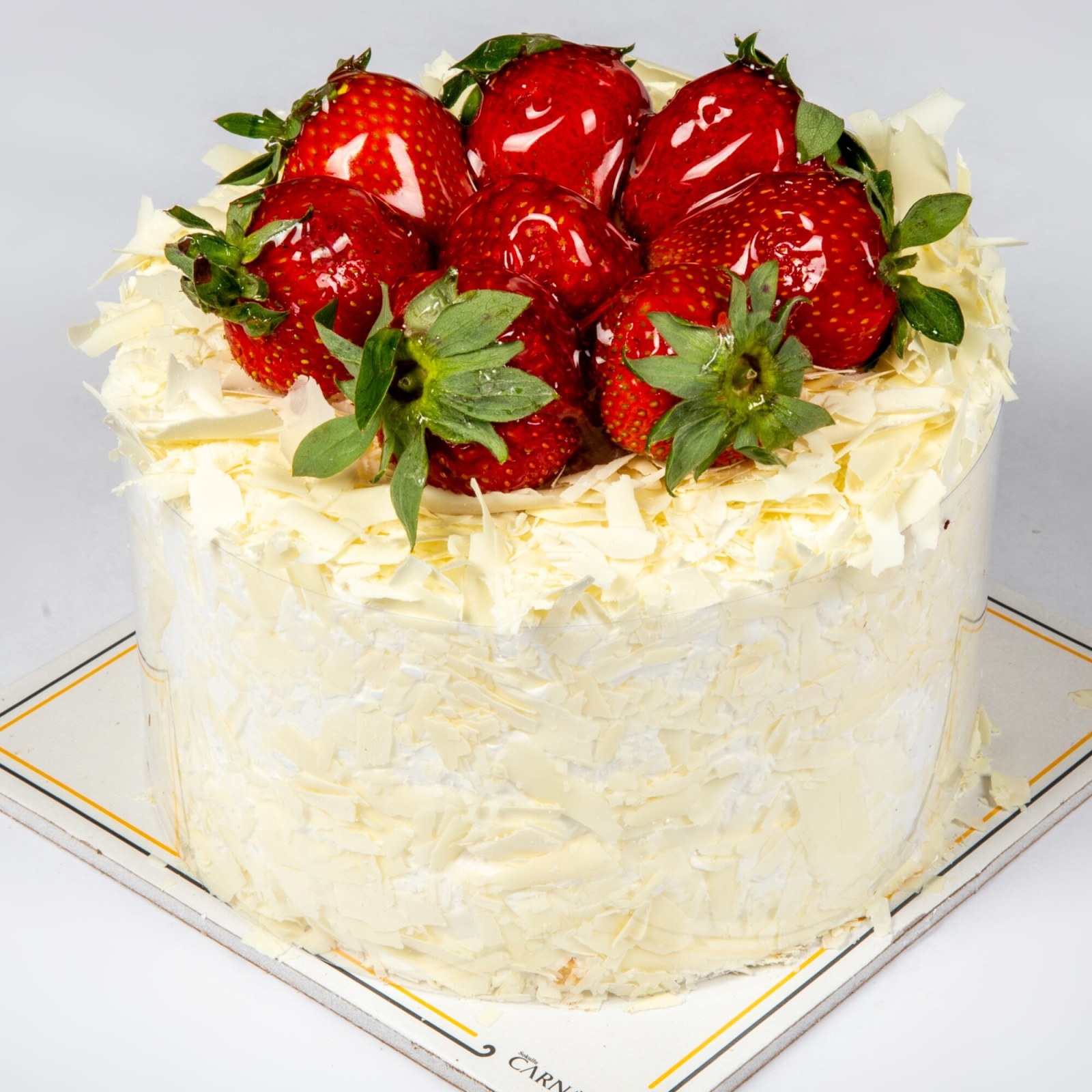 Çilekli Pasta (6 Kişilik)