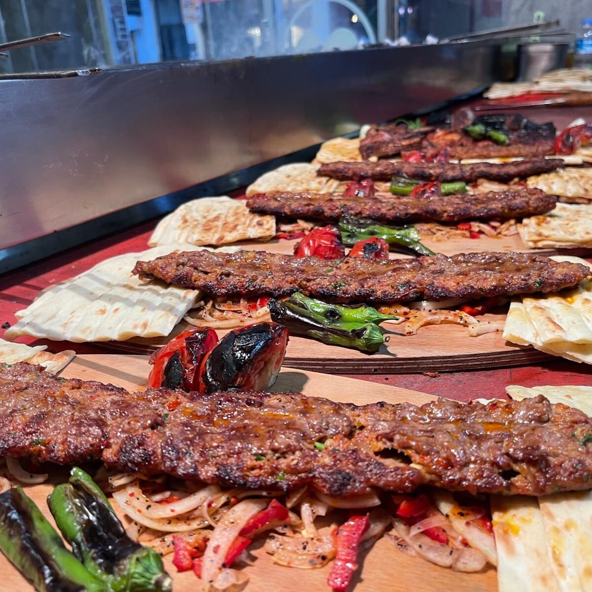 Çift Yüzlü Kebap