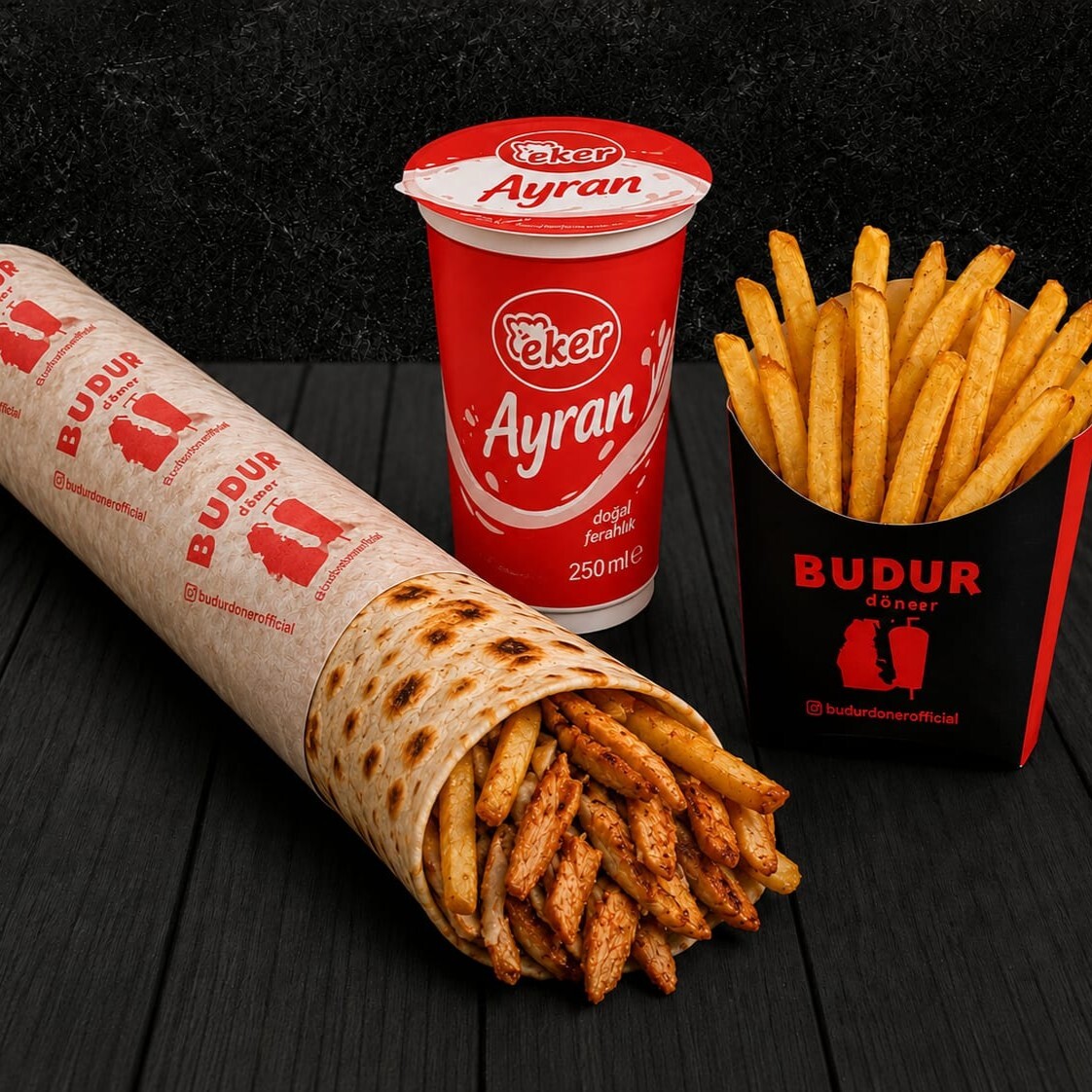 MENÜ Süper Boy Soslu Döner (100 gr)-Patates-Ayran