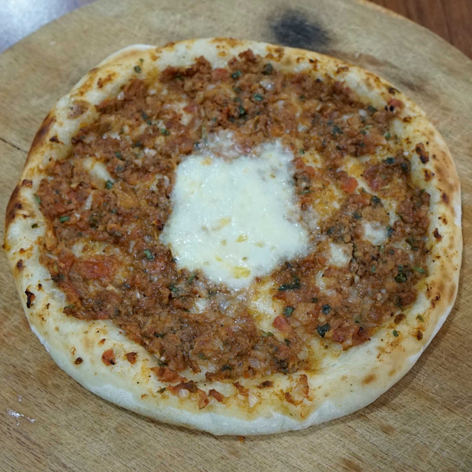 Kıymalı & Kaşarlı Pide (Yuvarlak)