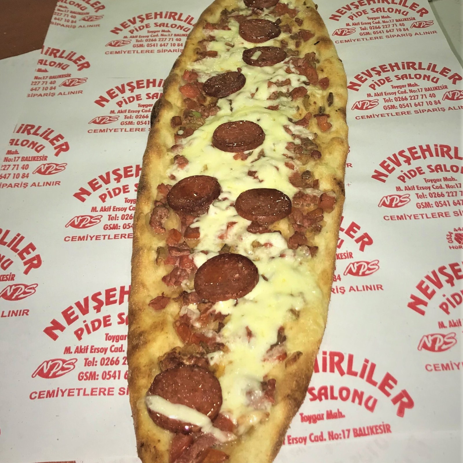 Sucuklu Pide