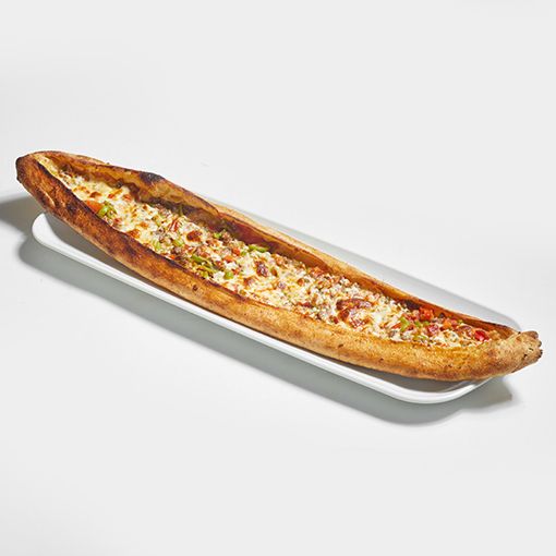 Kuşbaşılı Kaşarlı Pide