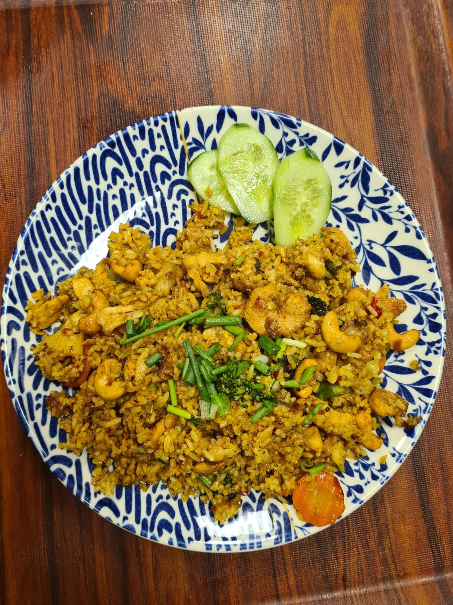 Ananaslı Kızarmış Pilav (Vejeteryan) - Pineapple Fried Rice (Veg)