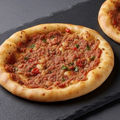 Kaşarlı Lahmacun