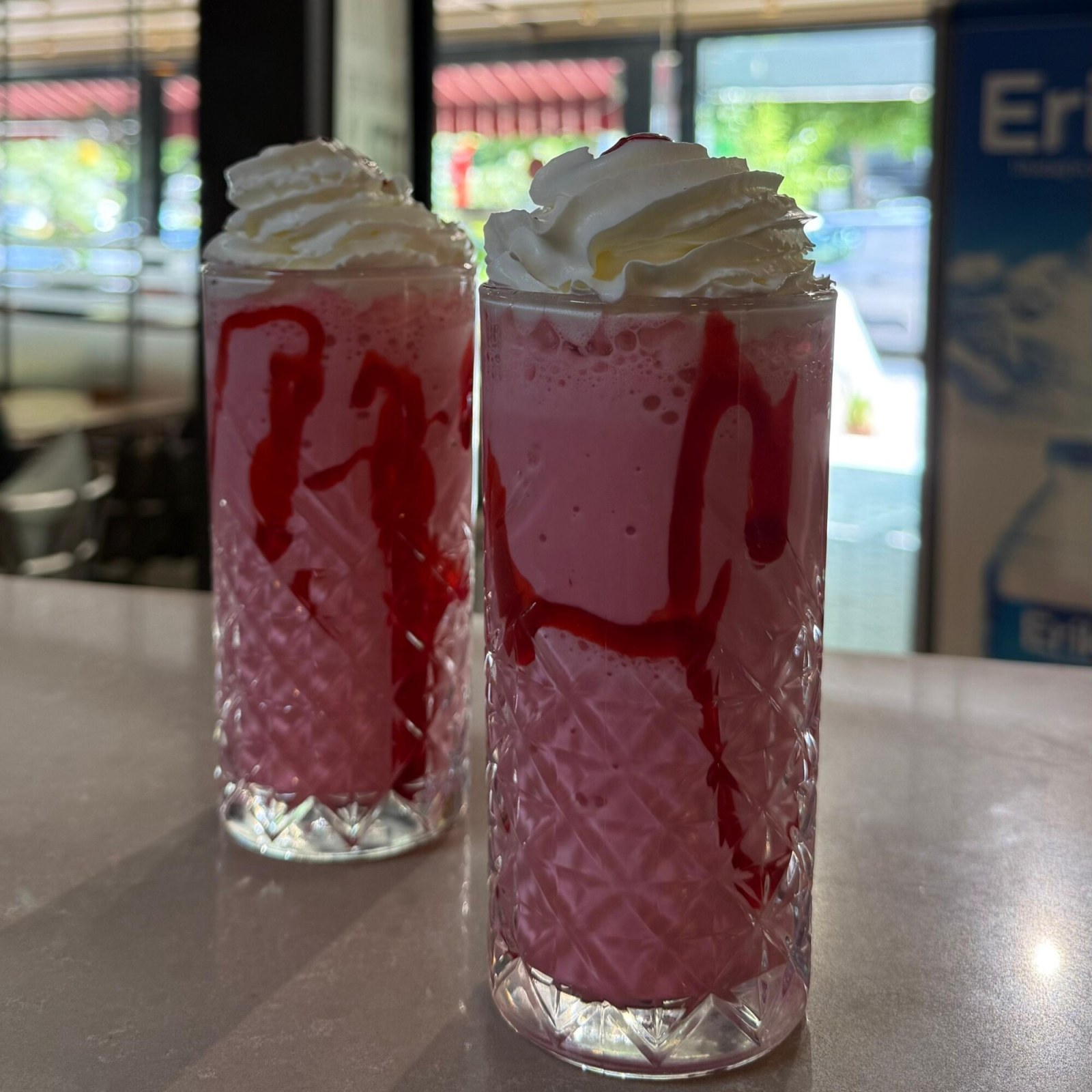 Çilekli Milkshake
