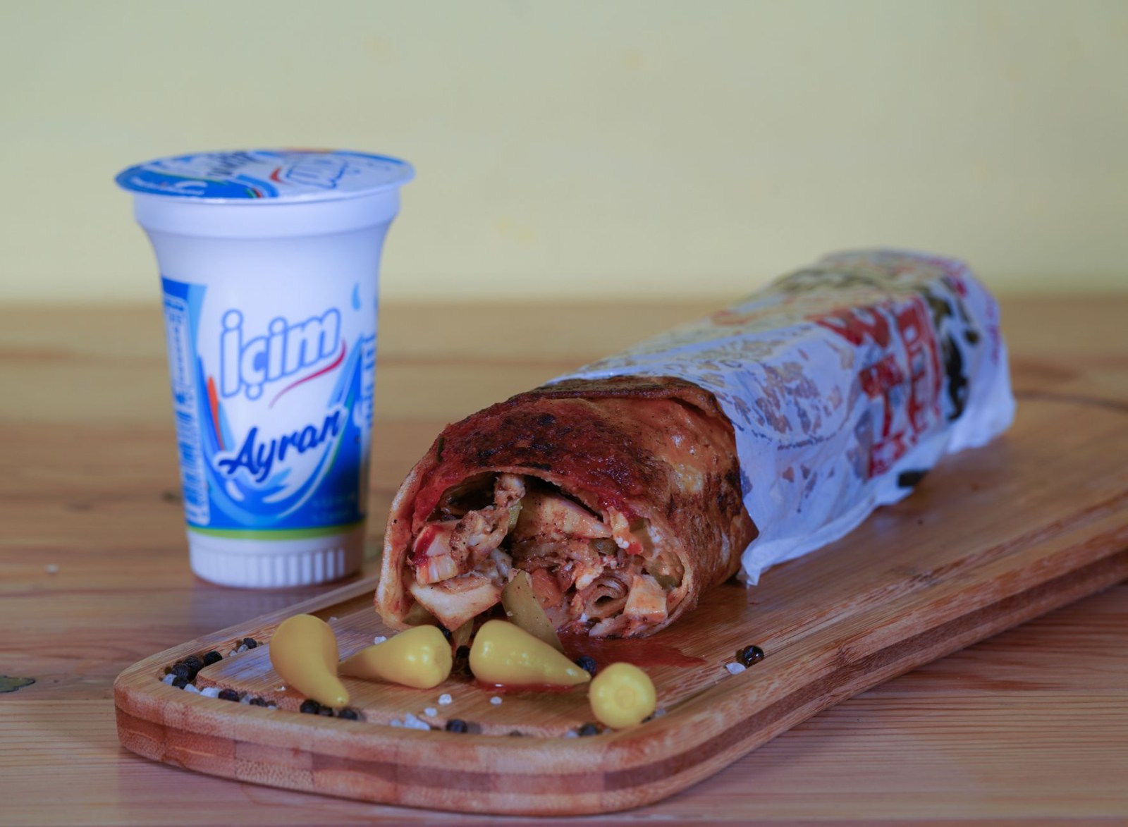 Hatay Usulü Tavuk Dürüm & Ayran Menü