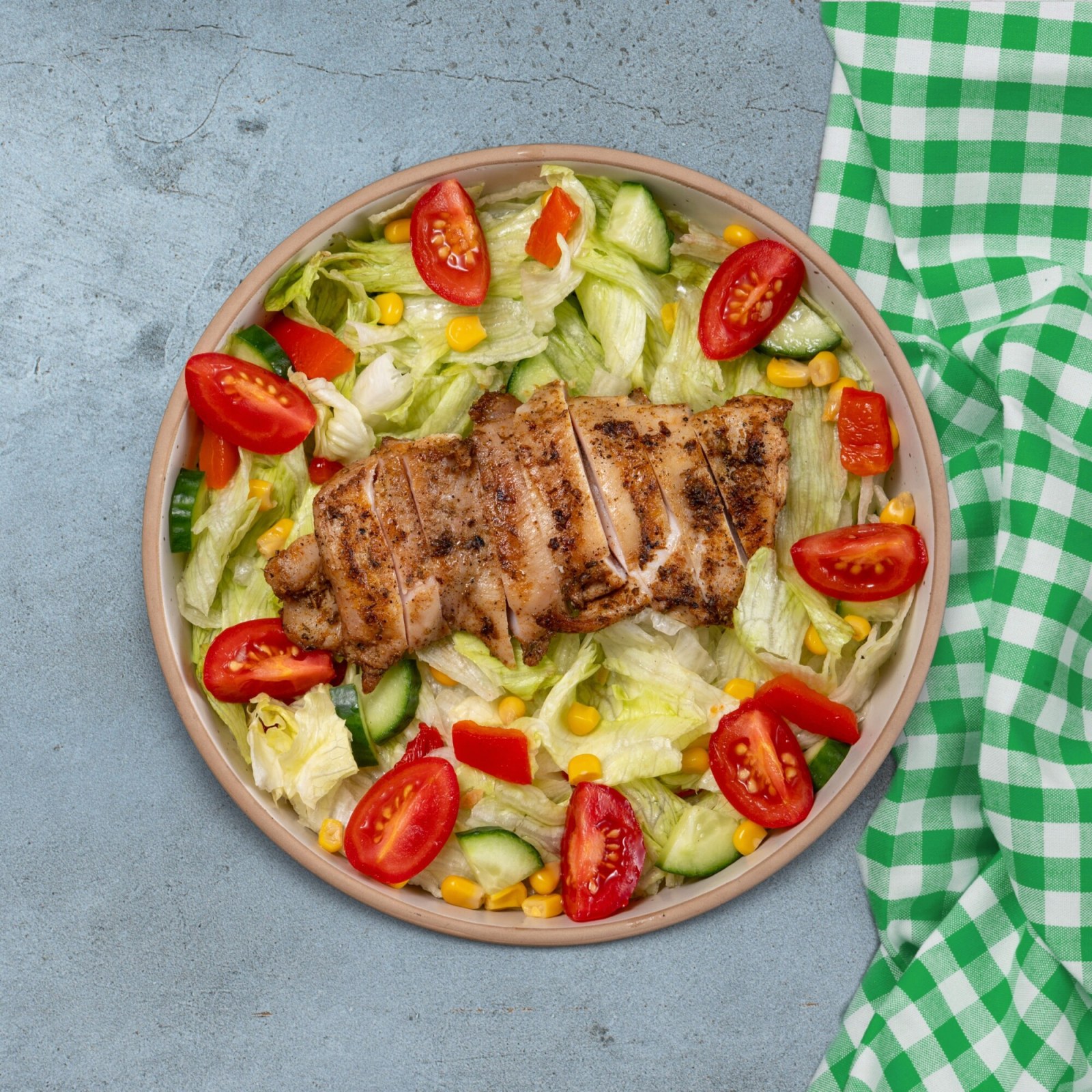 Çeşit Tavuk Pirzola Salata