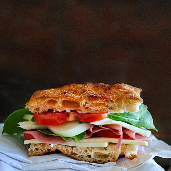 Dana Jambonlu Focaccia
