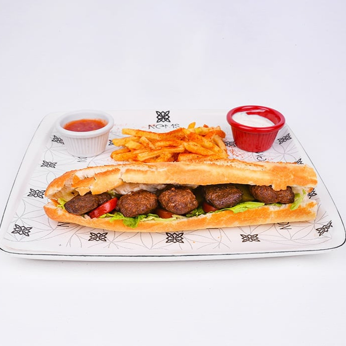 Tavuk Köfte Patso( Yarım Ekmek Arası )