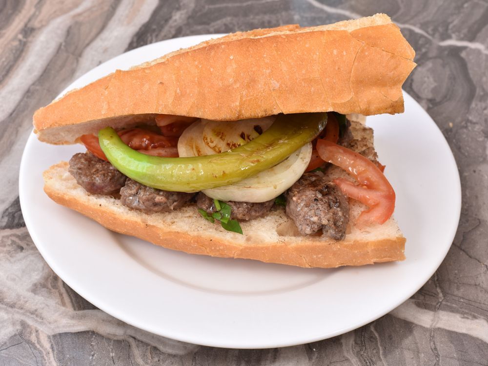 Ekmek Arası Köfte