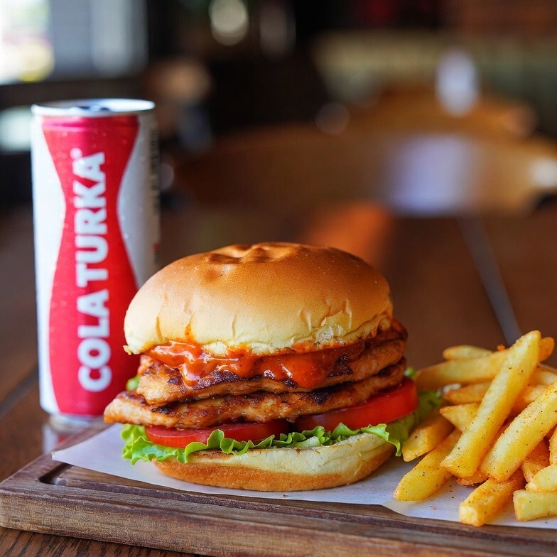 Meksika Acılı Duble Tavuk Köfte Burger
