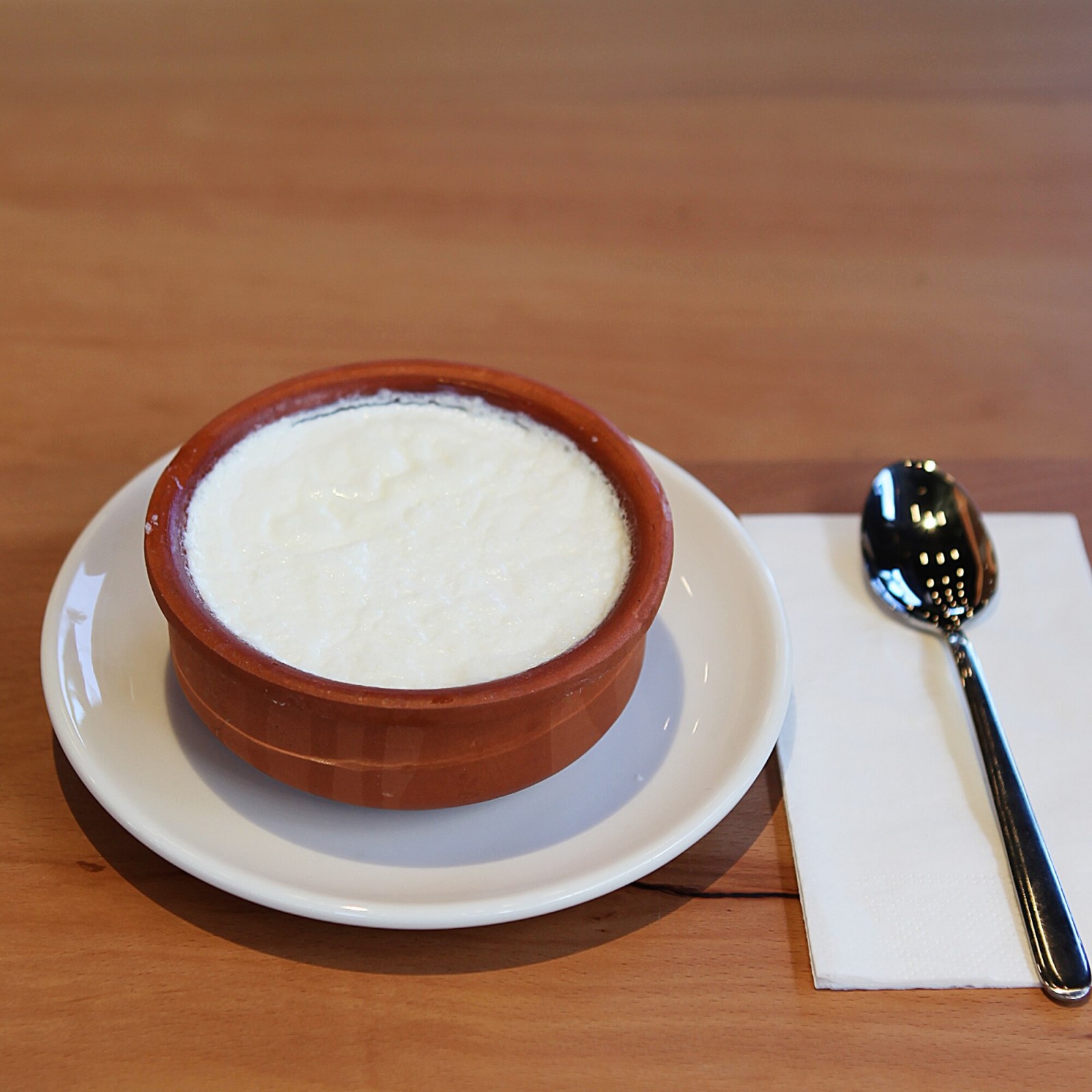 Güveçte Yoğurt