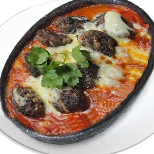 Kiremitte Kaşarlı Köfte