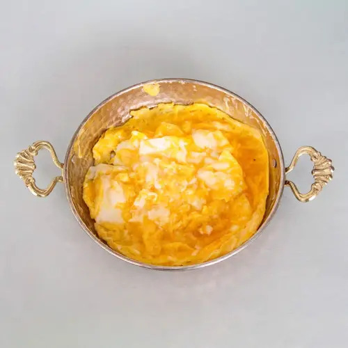 Kaşarlı Sucuklu Omlet