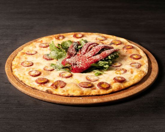 Cheddar Dolgulu Sosisli Pizza (Orta)