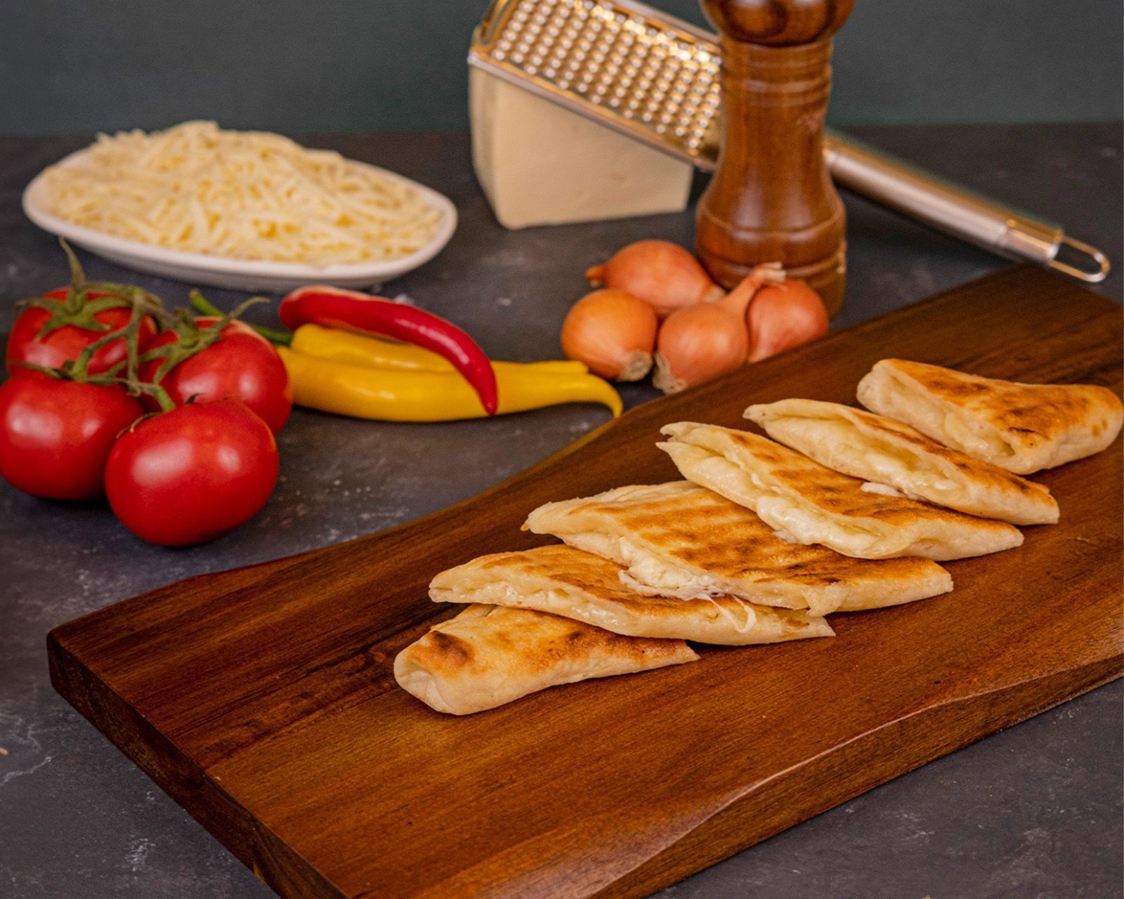 Kaşarlı Kır Pidesi (Enfes)