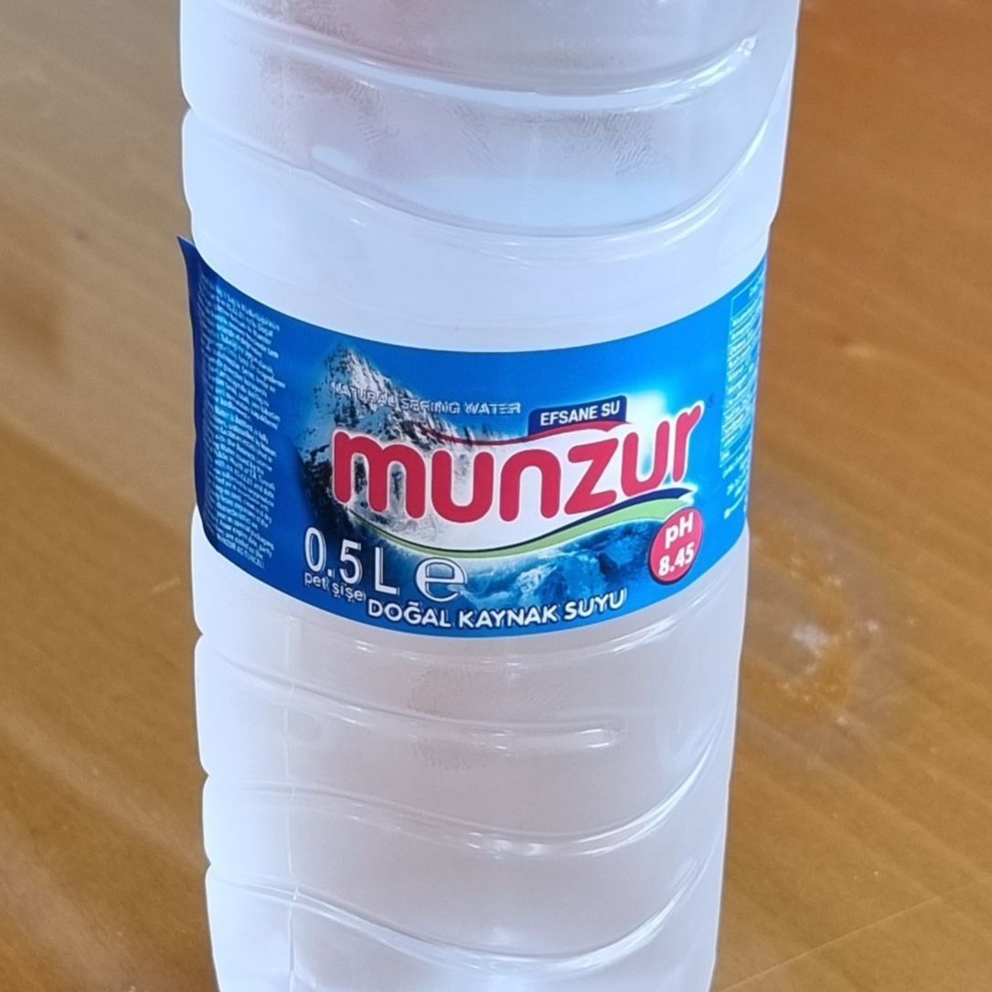 Munzur Su