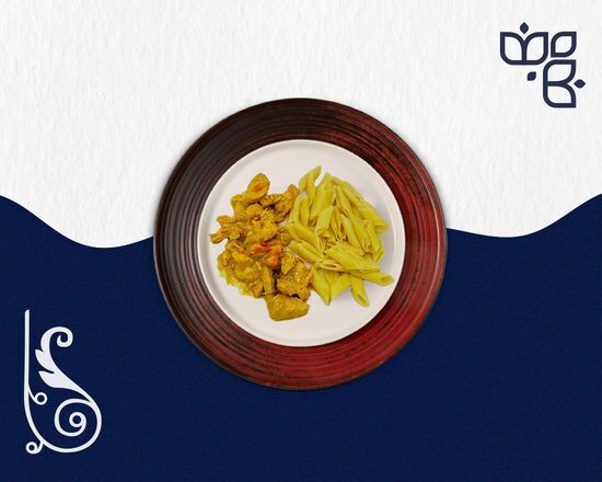 Köri Soslu Tavuk & Penne Makarna