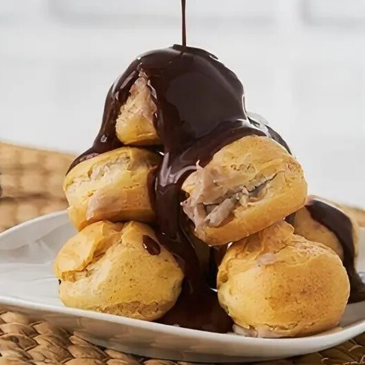 Yaban Mersinli Profiterol (500 gr.)