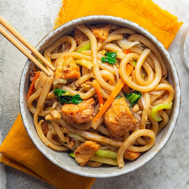 Tavuklu Udon Çorba