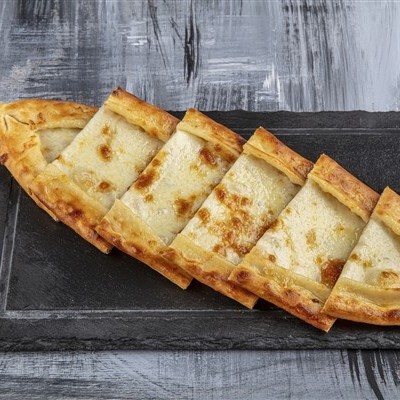 Kaşarlı Pide
