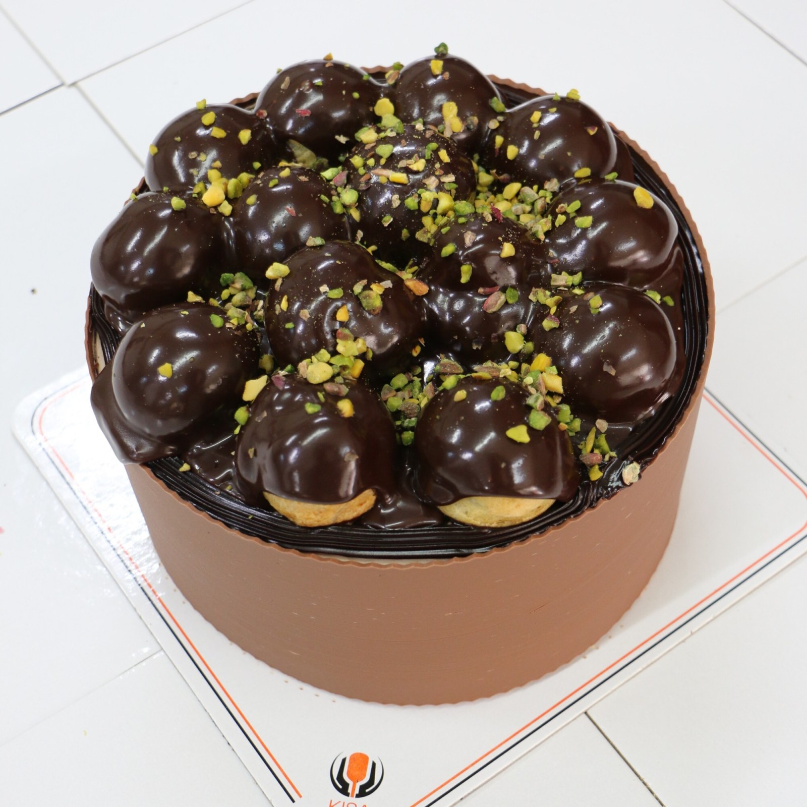 Profiterollü Pasta ( 6-8 Kişilik )