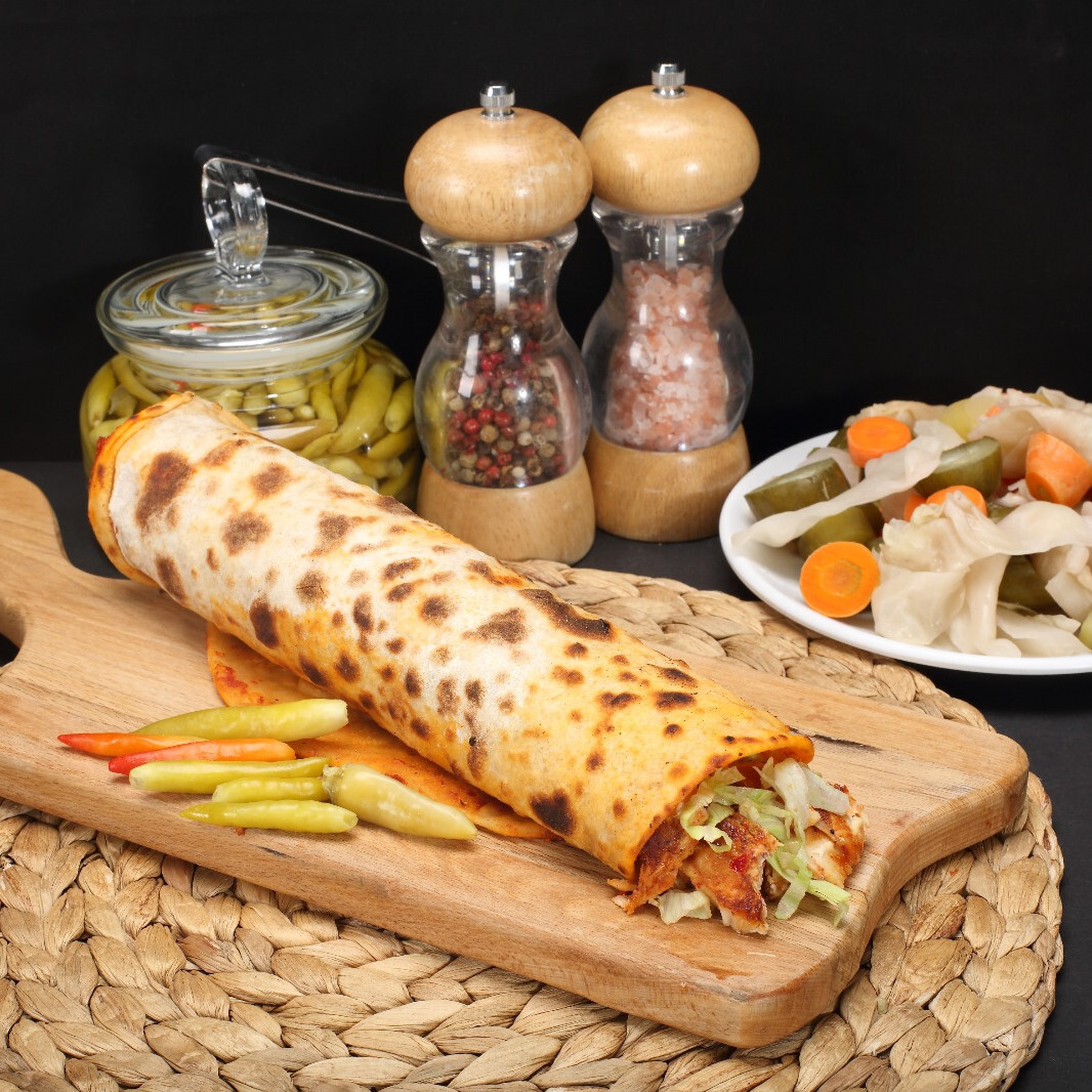 Hatay Usulü Soslu Tavuk Döner Dürüm (100Gr)