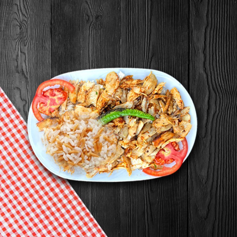 Pilav Üstü Tavuk Döner (125)