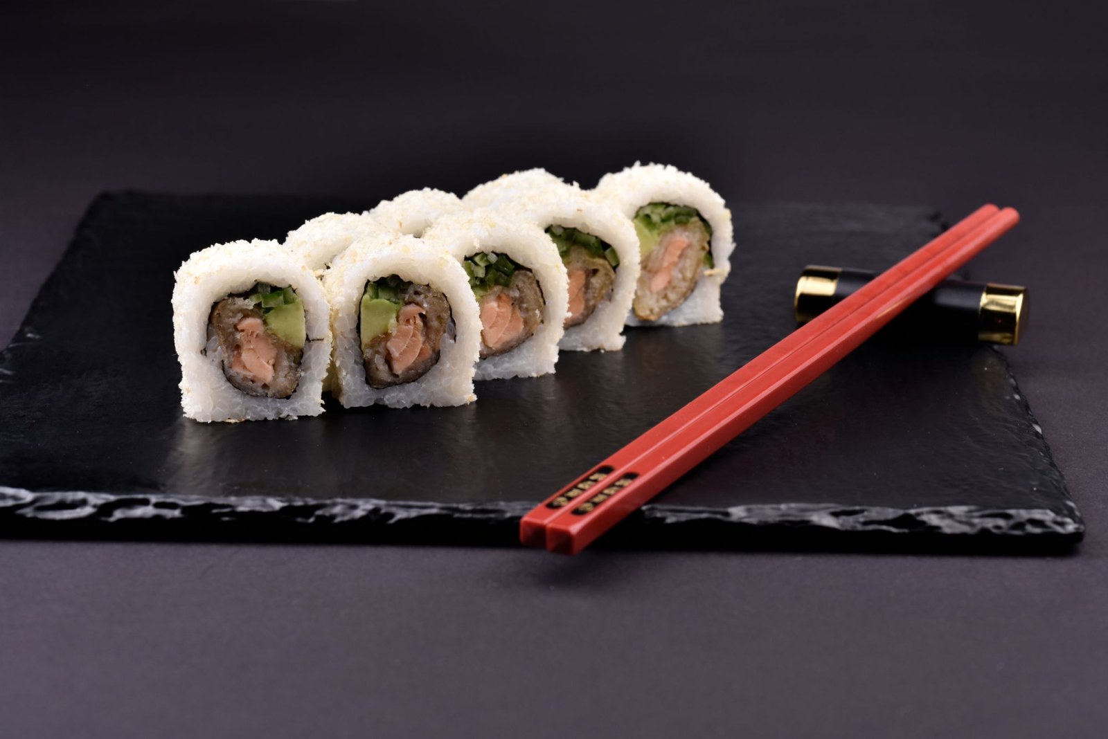 Somon Tempura Roll (8 pcs)